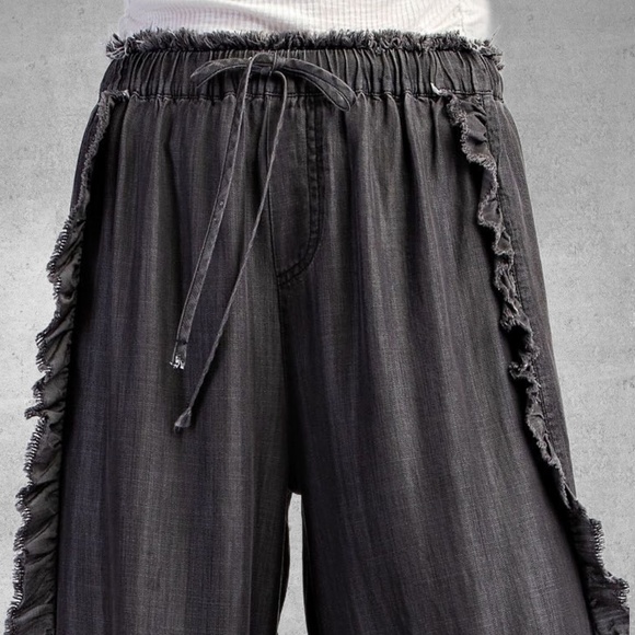 EASEL Raw Ruffle Trim Lightweight Pants Elastic & Drawstring Waist & Scooped Hem - Picture 13 of 16